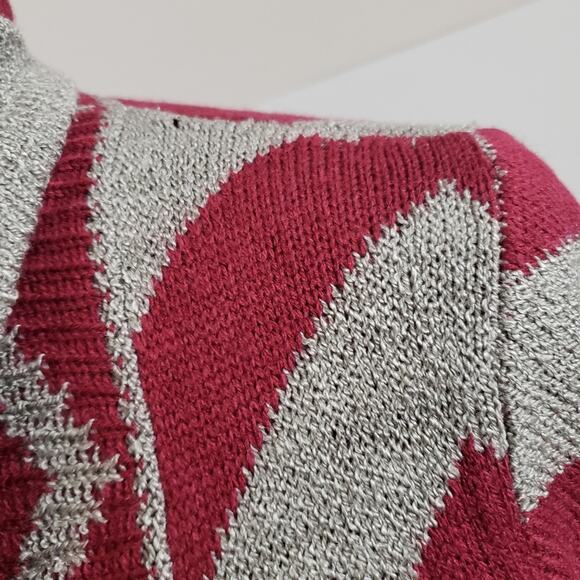 Red and Gray Chevron Open Knit Cardigan - Picture 5 of 11
